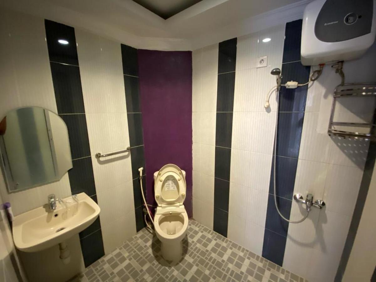 Djaboerigin Mongonsidi Guest House Redpartner Медан Екстер'єр фото